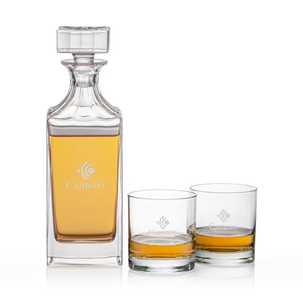 Aristocrat Decanter & 2 On-the-Rocks